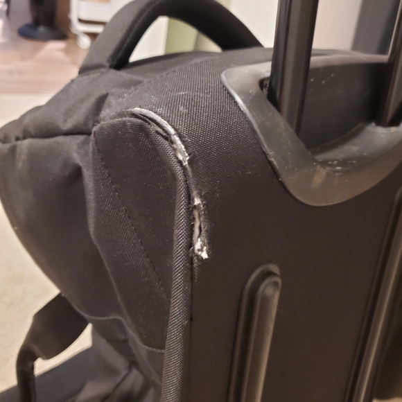 50L Herschel Rolling Duffle Bag - Picture 10 of 10